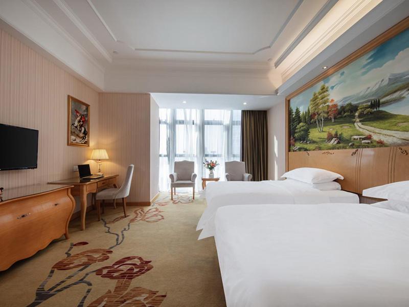 Vienna International Hotel Fuzhou Cangshan Wanda מראה חיצוני תמונה